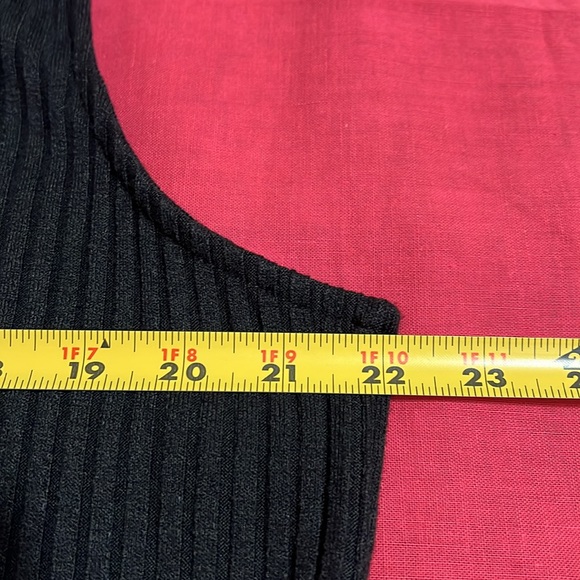 Liverpool Black Ribbed Sleeveless Tank Top. 2x - Picture 2 of 6
